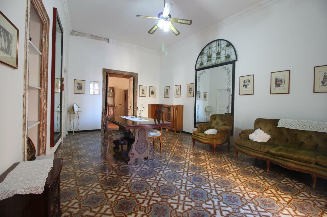 Kaleidos Private Apartment ปาแลร์โม ภายนอก รูปภาพ